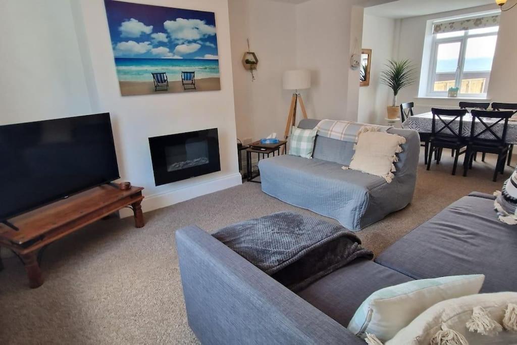 Akwa A Modern Seaside Gem Villa Staithes Luaran gambar